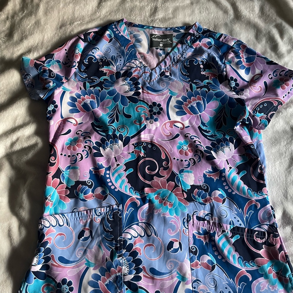 Colorful Floral Butter-soft Women's Scrub Top